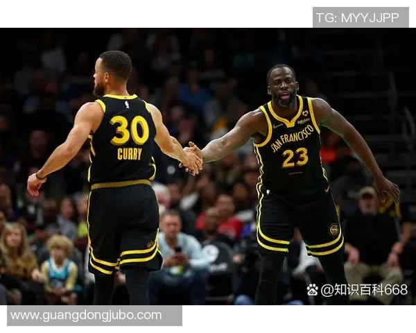 骑士与勇士激战正酣勇士以132比113战胜骑士展现强大实力